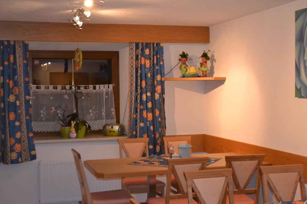 Appartementhaus Anny Фент Екстериор снимка